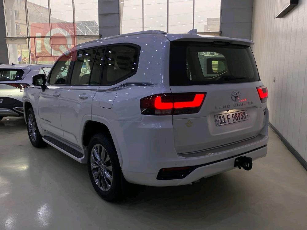 تويوتا لاندكروزر